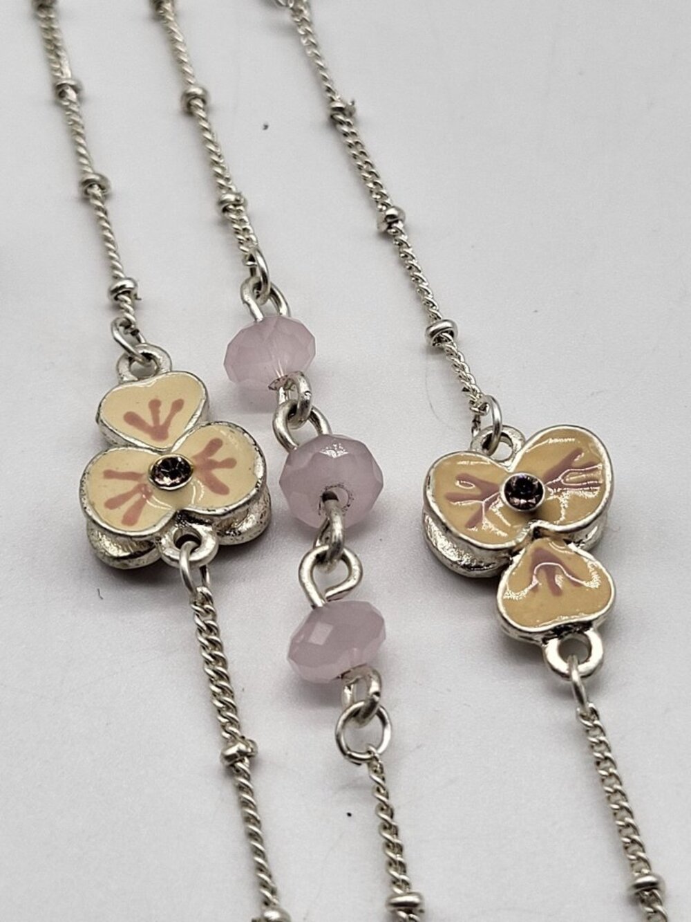 Pretty Pink Bead Cream Enamel Flower Long Necklace Silver Tone - Picture 3 of 5